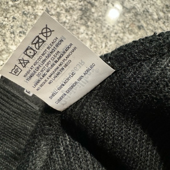 RefrigiWear Black Fat Cap Knit Beanie for Men and Women, One Size Fits Most - Picture 7 of 9